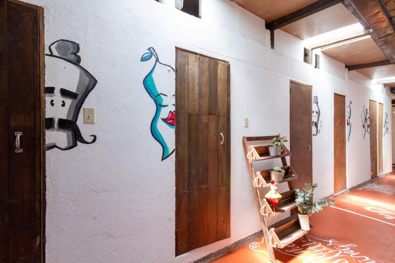 Casa Tamarindo Bed & Breakfast Antigua Ngoại thất bức ảnh